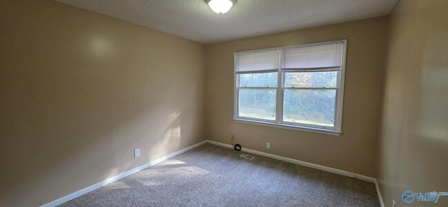 Photo - 2108 Hill St NW