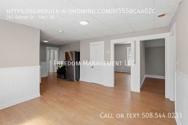 Building Photo - 387 Grove St Unit 3R