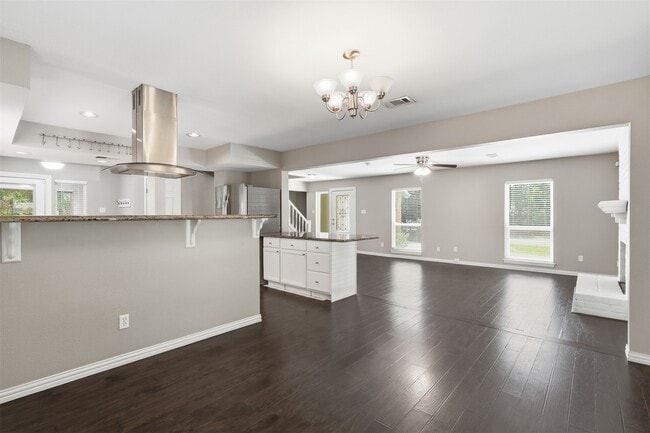 Photo - 971 N Red Cedar Cir