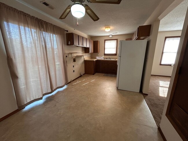 Photo - Cute 2 Bedroom 1 Bath