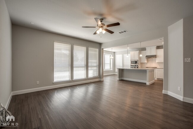 Photo - 3100 Damsel Sauvage Ln