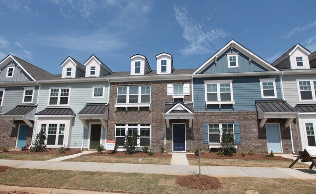 2-Car Bonterra Townhome - 2-Car Bonterra Townhome