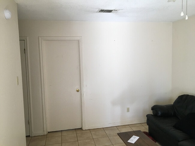 Photo - 3108 Zachry Ave