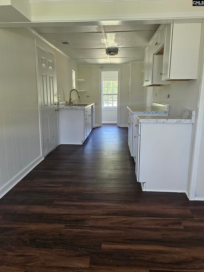 Photo - 808 Peachtree Rock Rd