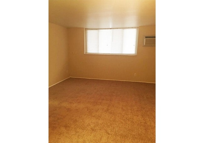 Photo - Clifton Woods