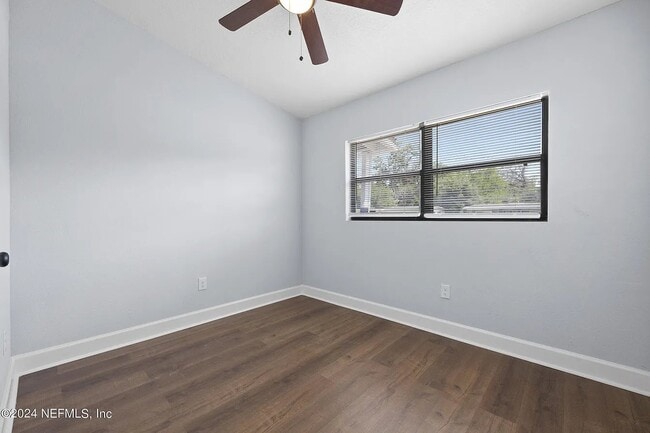 Photo - 2482 Quail Ave