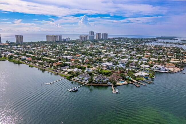 Photo - 1050 Gulfstream Way