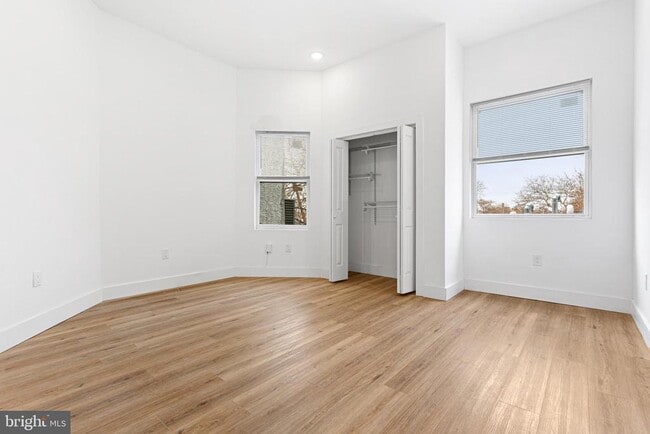 Photo - 2317 N 33rd St