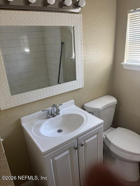 Photo - 637 2nd St S