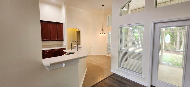 Photo - 3774 Bedford Dr