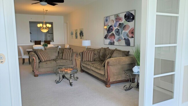 30 Harbour Isle Dr W Unit 104