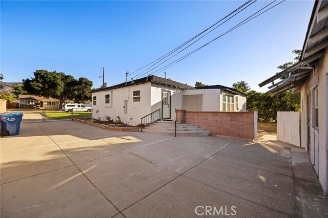 Photo - 720 E Foothill Blvd