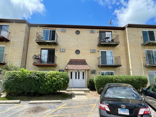 Building Photo - 4214 Bonhill Dr Unit 3E Rental