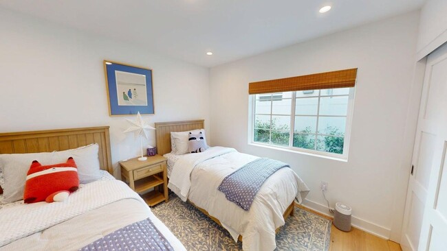 Photo - BRAND NEW CONDO | EV Charging