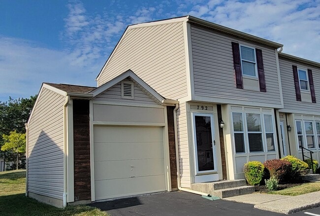 Photo - 792 Ficus Dr Unidad 28A