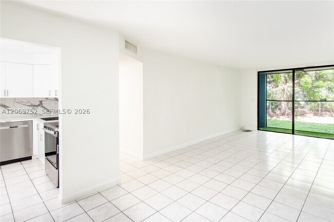 Photo - 9460 Fontainebleau Blvd Unit 134