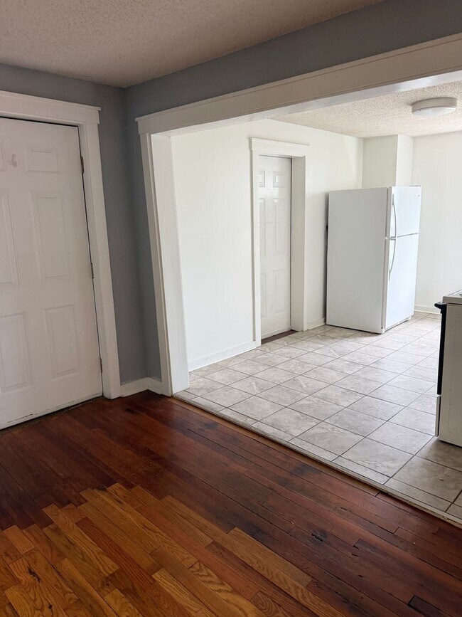 Photo - 25 Grail St Unit 2