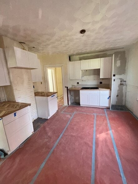 Building Photo - 46 Evelyn St Unit 2 Rental