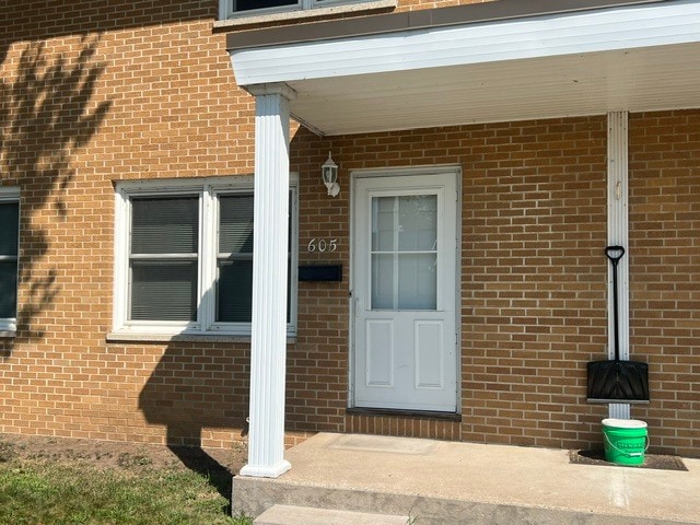 Photo - 605 Hood St