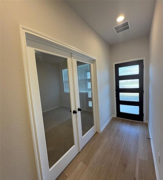 Photo - 139 Gullivers Dr