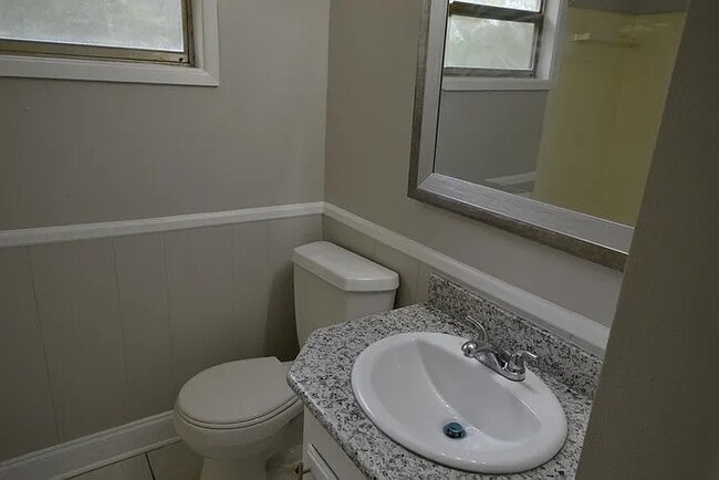 Photo - 3304 Grant St