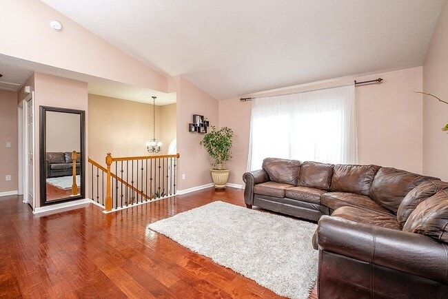 Photo - 1380 Stonechris Dr