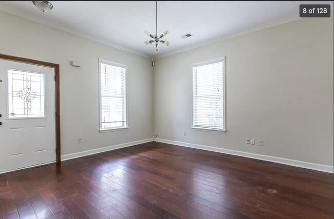 Photo - 974 Mauldin St SE