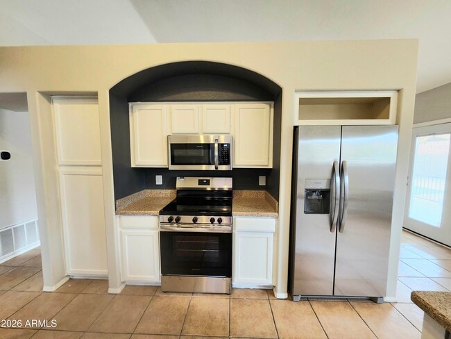 Photo - 2545 E Granite View Dr