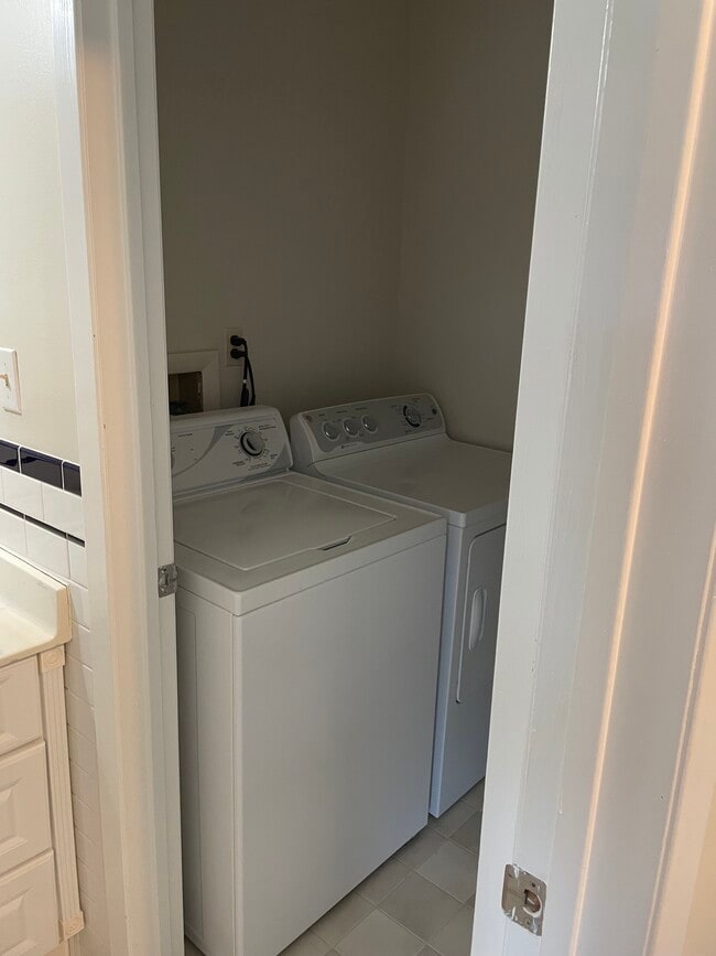 Photo - 514 Spruce Hills Dr Unidad Aspen