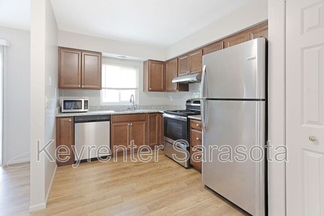 Photo - 2304 Ringling Blvd