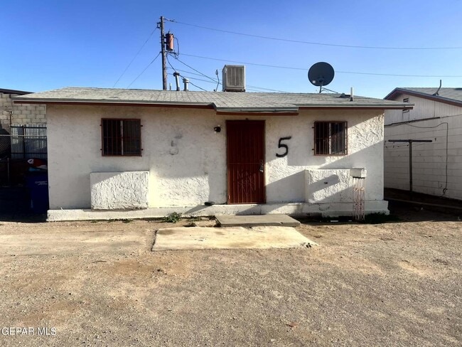 Photo - 7167 N Loop Dr