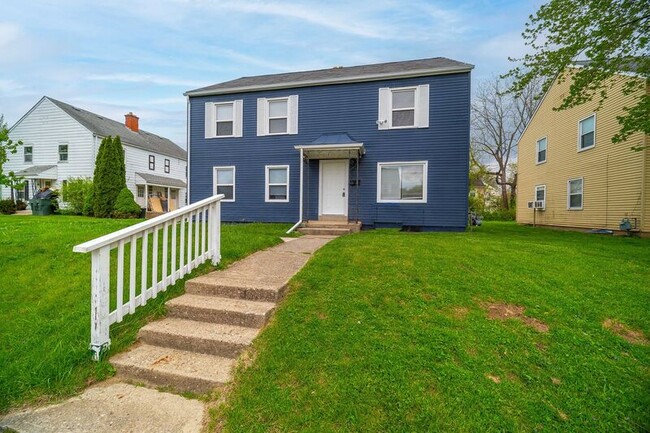 Building Photo - 2912 Ruhl Ave