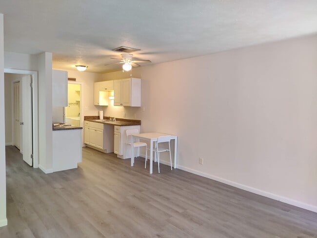 Building Photo - 110 Horizon River Dr Unit I1