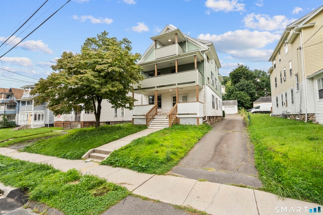 Building Photo - 37 Gridley St Unit 1