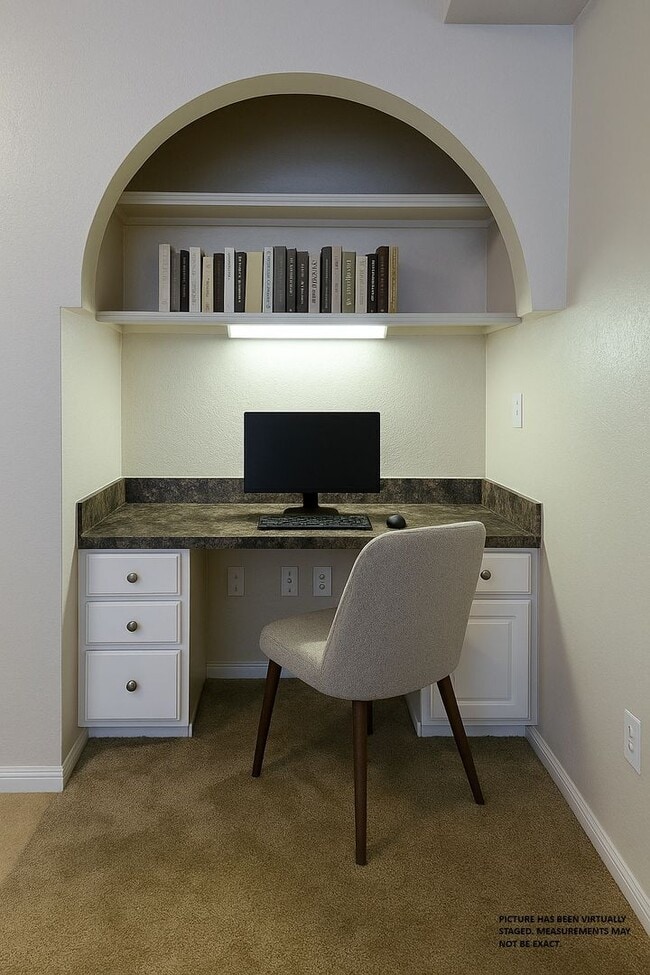 Photo - 1x1 Bright and spacious, convenient 1st fl...