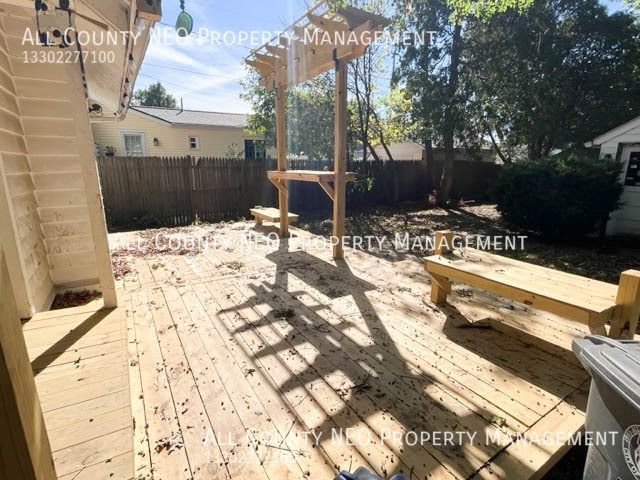 Photo - 1422 Elder Ave