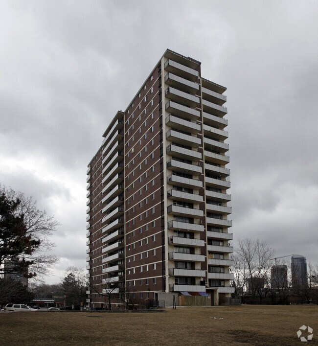 Primary Photo - 2250 Kennedy Rd