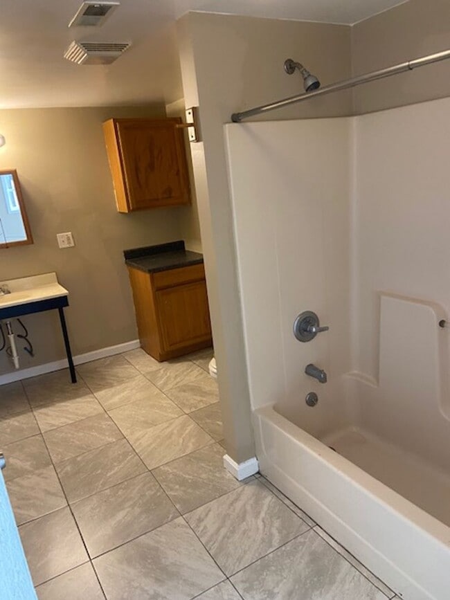 Photo - 1131 Lynn St Unit 1131A