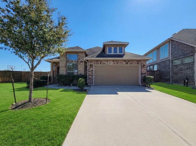 Building Photo - 23603 Villa Lisa Dr