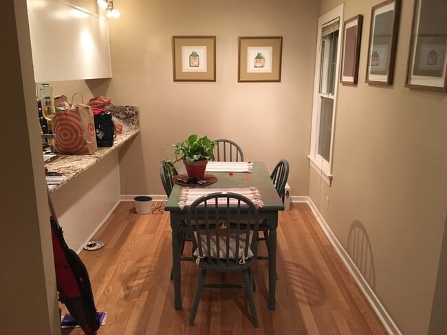 Photo - 803 E 32nd St Unit B