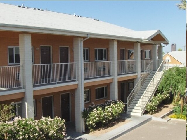 Photo - Horace Steele Commons