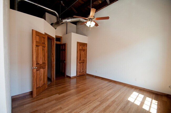 Photo - Union Biscuit Warehouse 201 Unidad UB 201