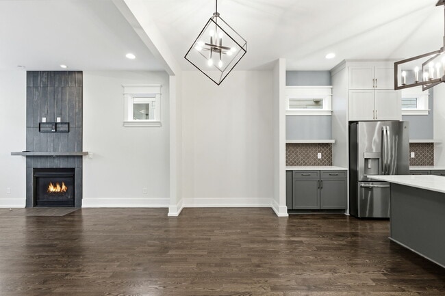 Photo - 1708B 15th Ave S