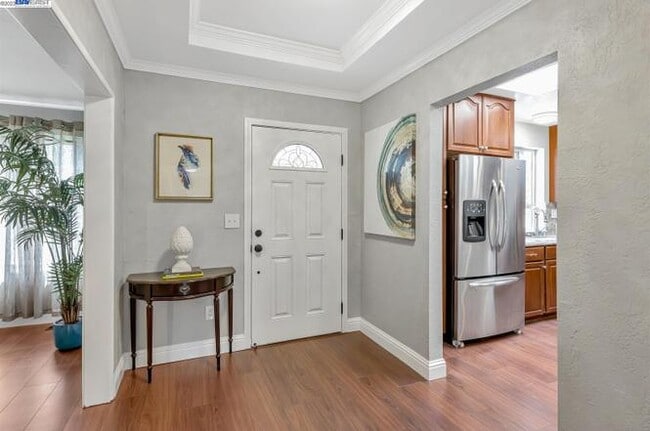 Photo - 2260 Romey Ln