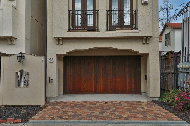 Photo - 1805 W 24th St Casa