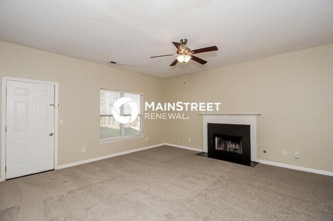 Photo - 3 Bedroom Pet-Friendly Home in Villa Rica,...