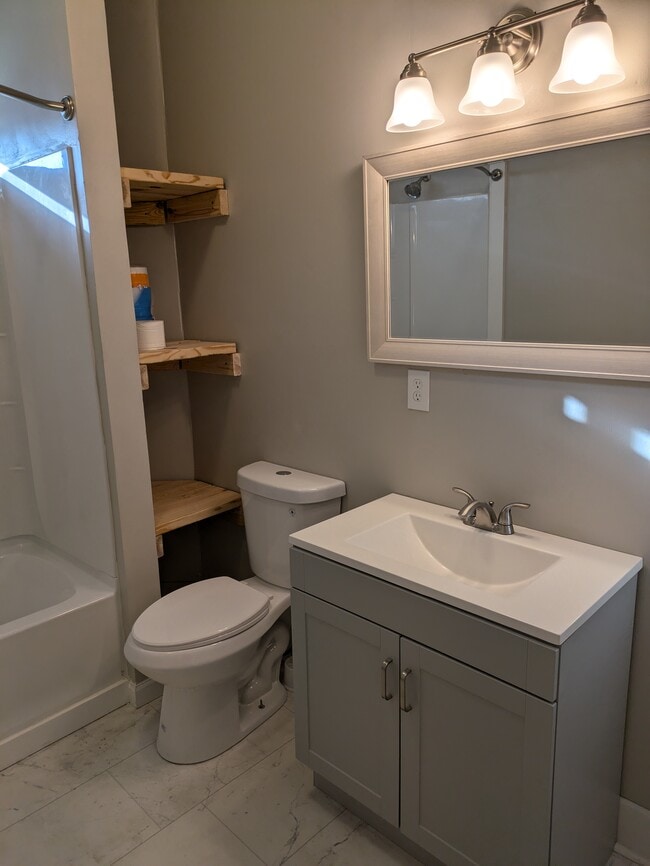 Photo - 1403 Beechwood Ave