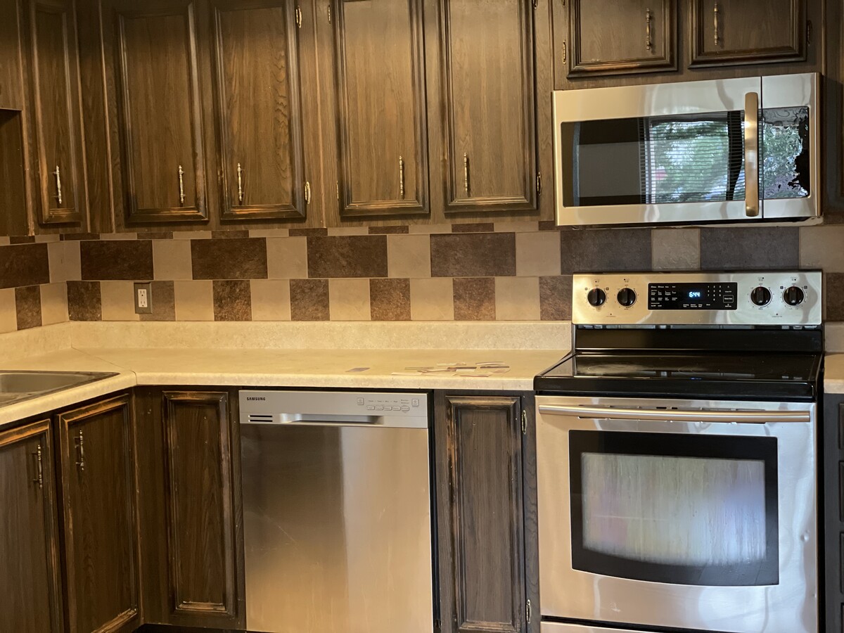 Photo - 921 Country Club Dr SE Condo Unit H