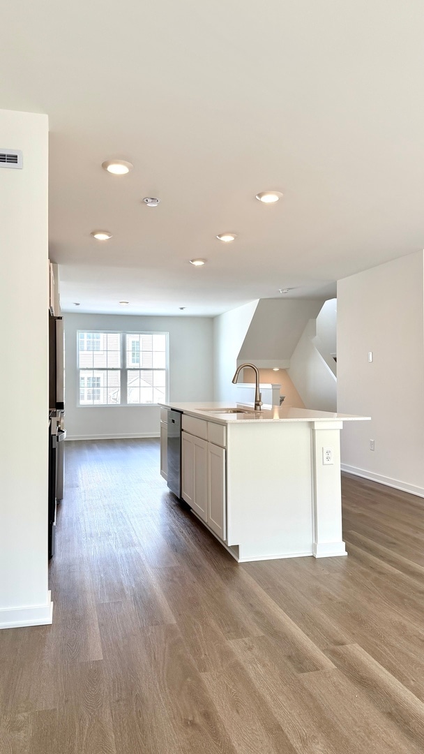 Photo - 863 Briar Gln Ct