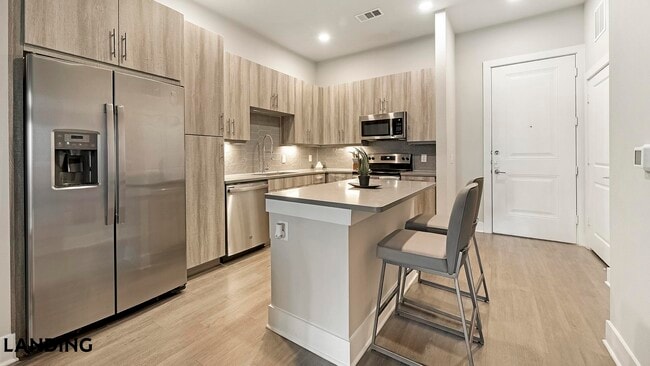 Photo - 1900 Airport Commerce Dr Unidad 1118